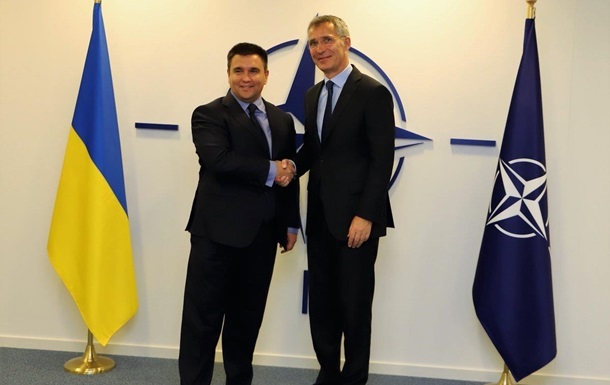 НАТО допоможе Україні у зміцненні арсеналів - МЗС