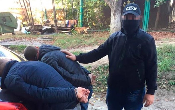 У Києві екс-поліцейський продавав боєприпаси