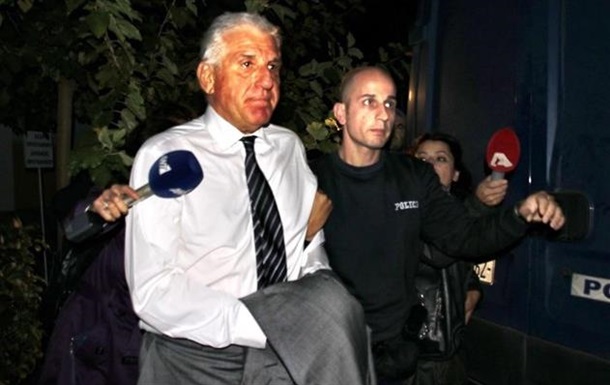 У Греції екс-міністра оборони та економіки заарештували за корупцію