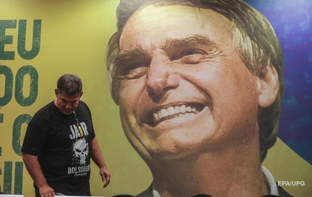 Президентом Бразилии стал ультраправый бывший военный