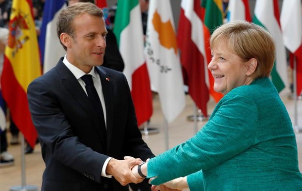 У Парижі та Варшаві відреагували на намір Меркель поступово піти з політики