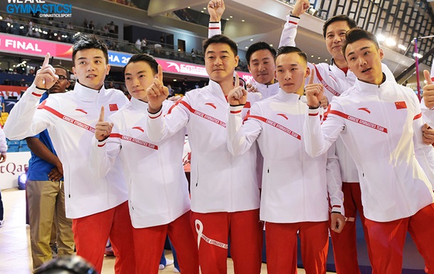 Спортивна гімнастика: Китай і США - чемпіони світу в командних змаганнях