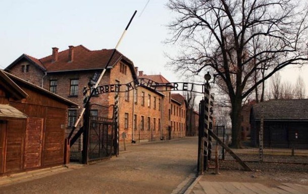 У Польщі завели справу на українських програмістів за гру про Освенцим