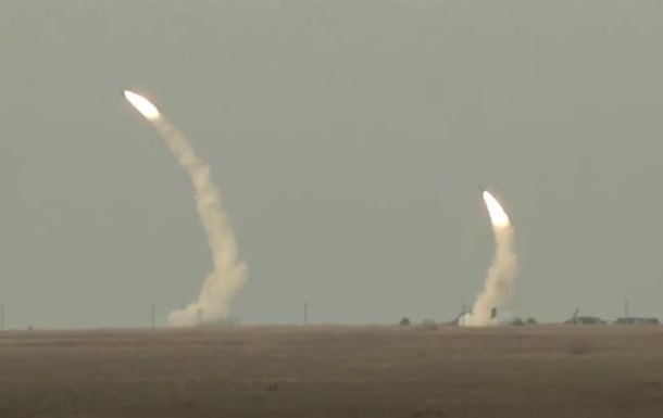 Військові проведуть ракетні стрільби поблизу Криму