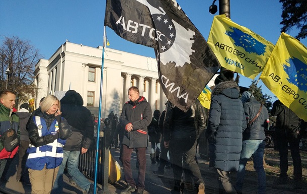  Евробляхеры  грозят масштабными протестами по всей Украине