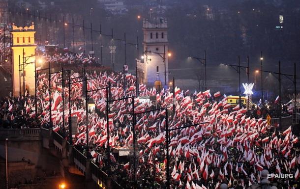 В Варшаве состоялся многотысячный марш