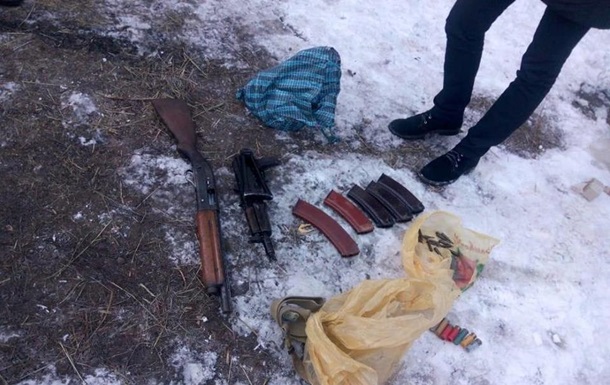 У пенсіонера в Чернігівській області знайшли арсенал зброї