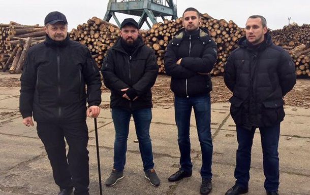 Четыре нардепа  голосовали  в Раде, пребывая в Одесской области - СМИ