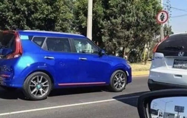 Новий Kia Soul зняли без камуфляжу