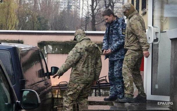 В Крыму  суд  арестовал всех захваченных моряков