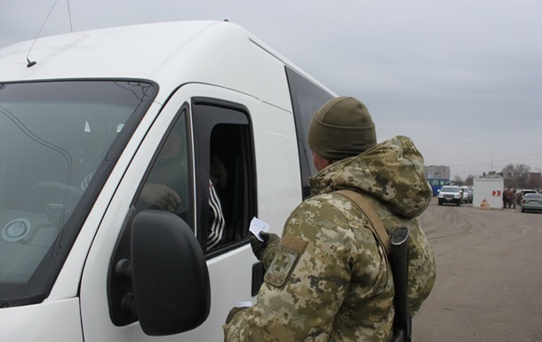 За тиждень в Україну не пустили 144 росіян з Мінська