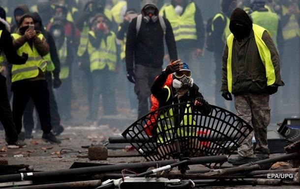 У Парижі оцінили збитки від протестів