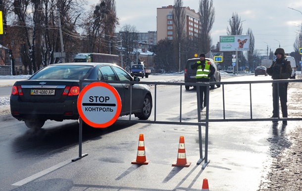 Посты на въездах в Одессу усилили бронетехникой - СМИ