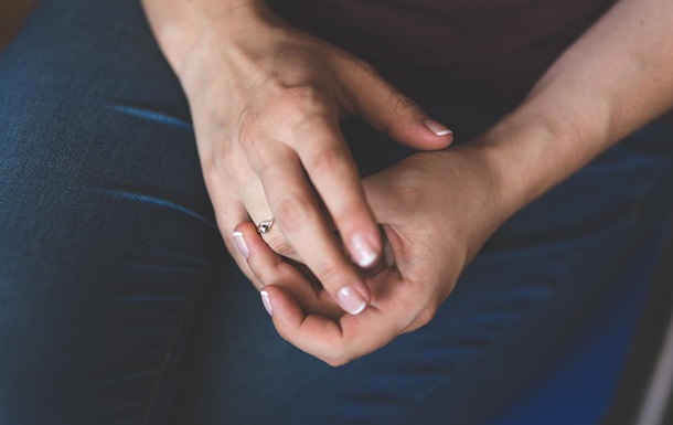 Ученые выяснили, как по пальцам  вычислить  неверную жену