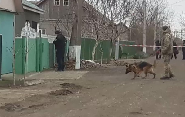 В Одеській області біля будинку вдови встановили розтяжку з гранатою