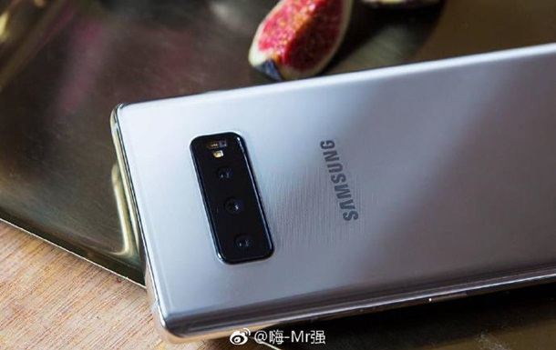 Samsung Galaxy S10: фото