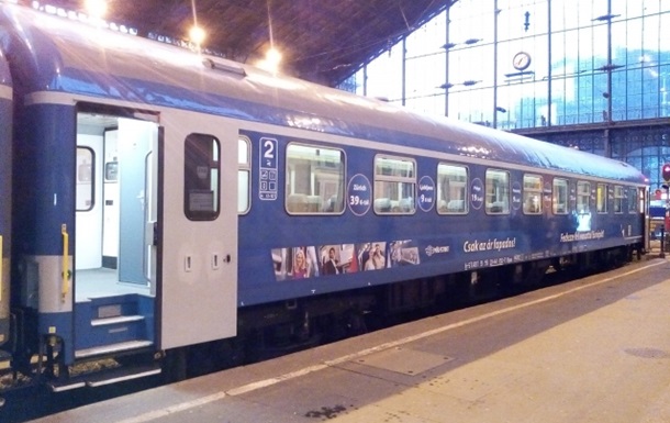 Почав курсування потяг Мукачеве-Будапешт