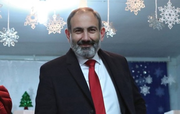 Блок Пашиняна победил на выборах в Армении