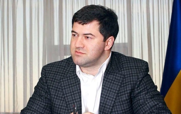 Суд объяснил восстановление Насирова в должности