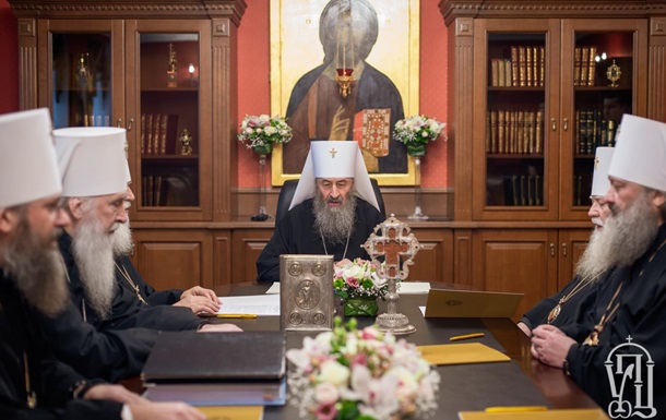 Синод УПЦ МП відсторонив митрополитів, які відвідали Собор