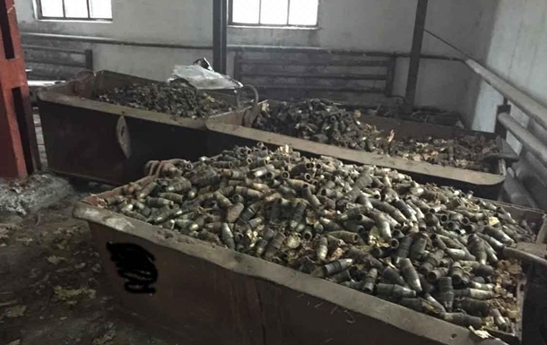 На складі в Нікополі виявили 15 тонн детонаторів
