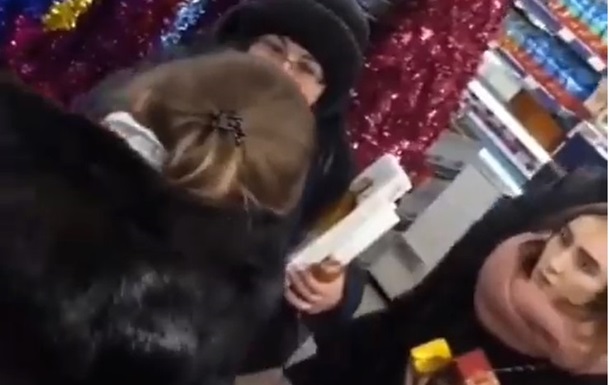 Харків янки влаштували бійку в супермаркеті