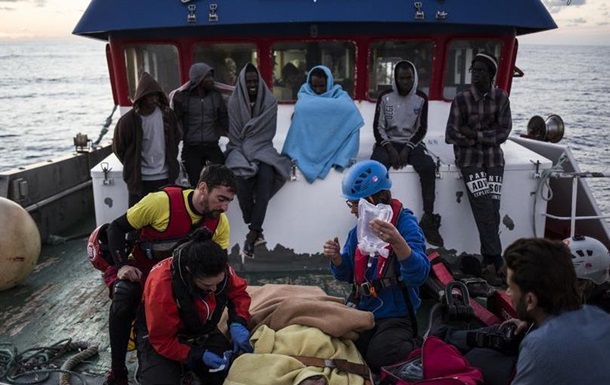 У морі поблизу Мальти врятували 180 мігрантів та біженців