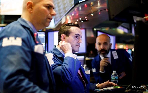 Фондовый рынок США открыл год ростом индексов