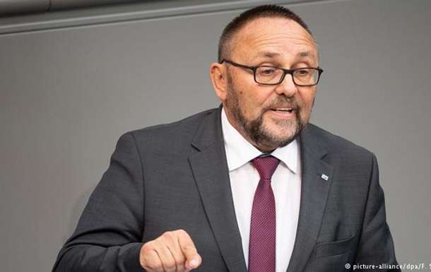 На депутата Бундестагу з  Альтернативи для Німеччини  здійснено напад