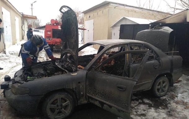 В Одессе при пожаре в гараже погибли двое мужчин