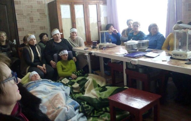 Представники ОБСЄ відвідали співробітниць шахти на Донбасі, які голодують