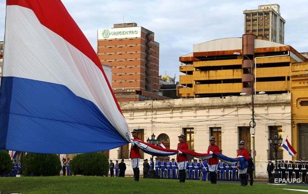 Парагвай розриває дипвідносини з Венесуелою