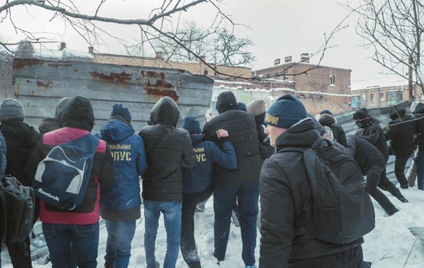 Активісти Національного Корпусу зупинили незаконне будівництво в центрі Дніпра !