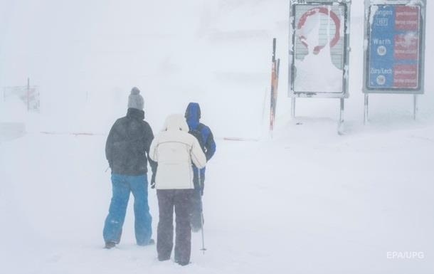 В Австрії під лавиною опинилися похованими три німецьких лижники