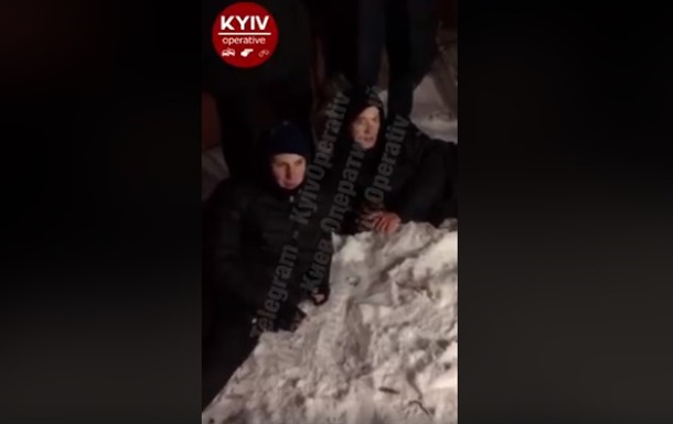 Найдены подростки, нападавшие на прохожих в центре Киева