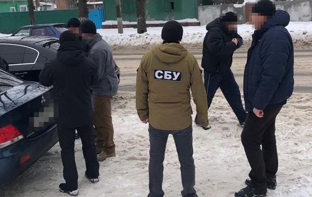 У Чернігівській області майора поліції спіймали на хабарі у 85 тис. грн
