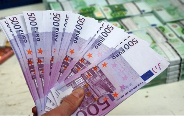 Большинство стран ЕС прекратили выпуск банкнот в 500 евро