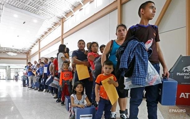 Трамп назвал число нелегальных мигрантов в США