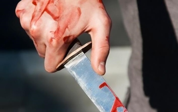 На Харківщині чоловік зважився розітнути собі горло у відділі поліції - ЗМІ