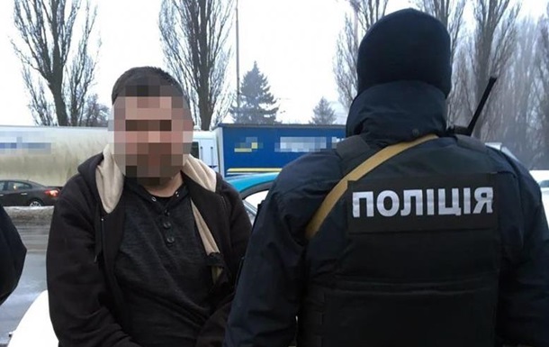 В Киеве поймали иностранцев, промышлявших кражами из авто