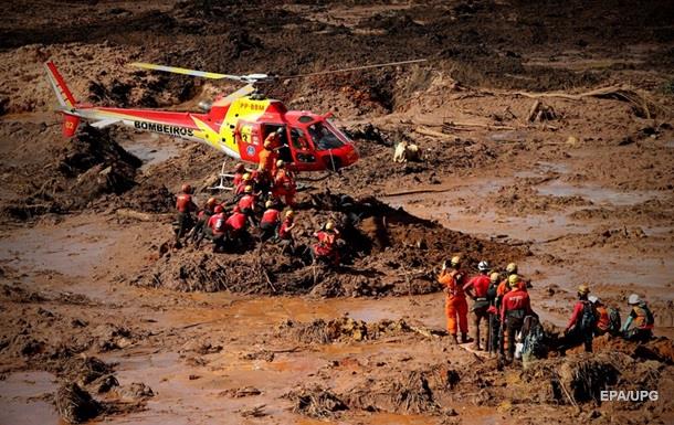 Число жертв прорыва дамбы в Бразилии превысило 140 человек