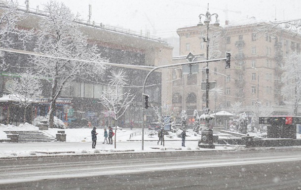 До 10 сантиметрів снігу: в Києві погіршиться погода