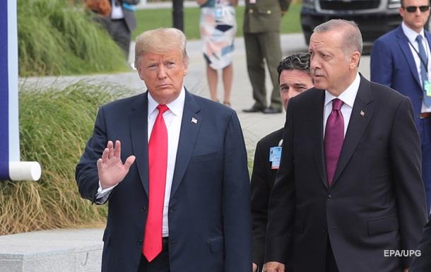 Ердоган і Трамп обговорили відхід США із Сирії