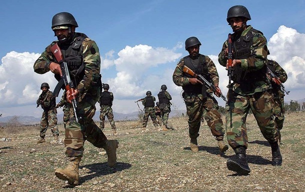 Армия Пакистана возобновила обстрел территории Индии - СМИ