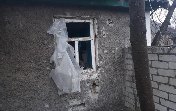 На Луганщине село попало под минометный обстрел