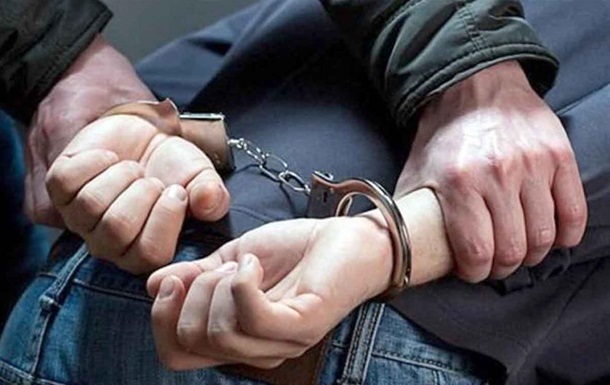 У Запоріжжі затримали екс-чиновника, підозрюваного у великій розтраті