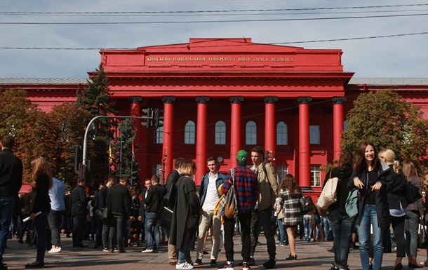 В університеті Шевченка звільнили викладача через секс-скандал