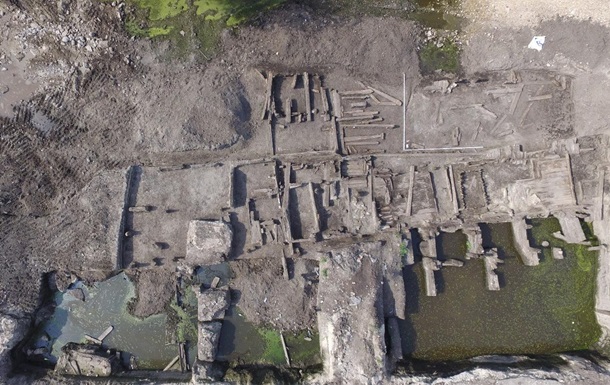 У Києві розкопали вулицю XVII століття