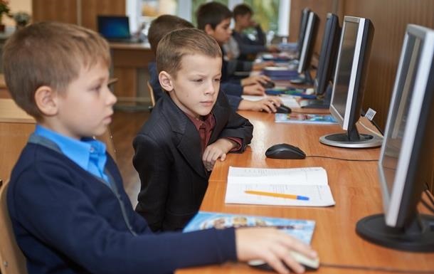 Кабмін виділить мільярд на комп ютеризацію шкіл