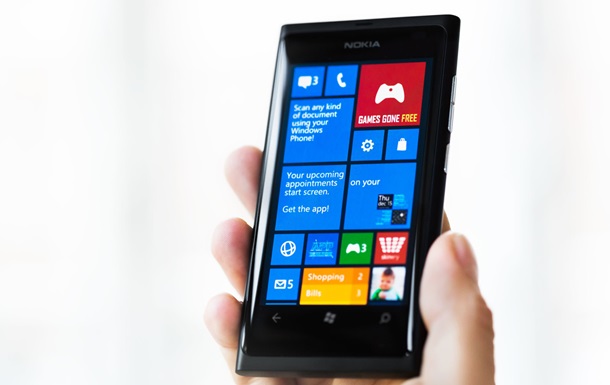 Windows Phone позбавлять додатків Facebook і Instagram